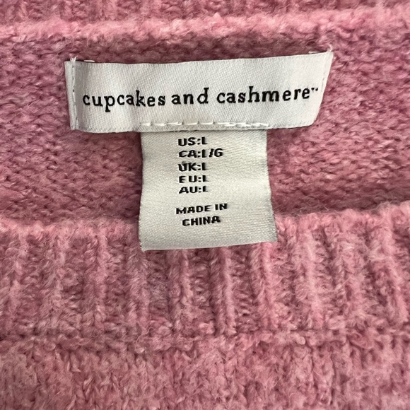 Cupcakes and Cashmere Heart Sweater - Picture 5 of 6